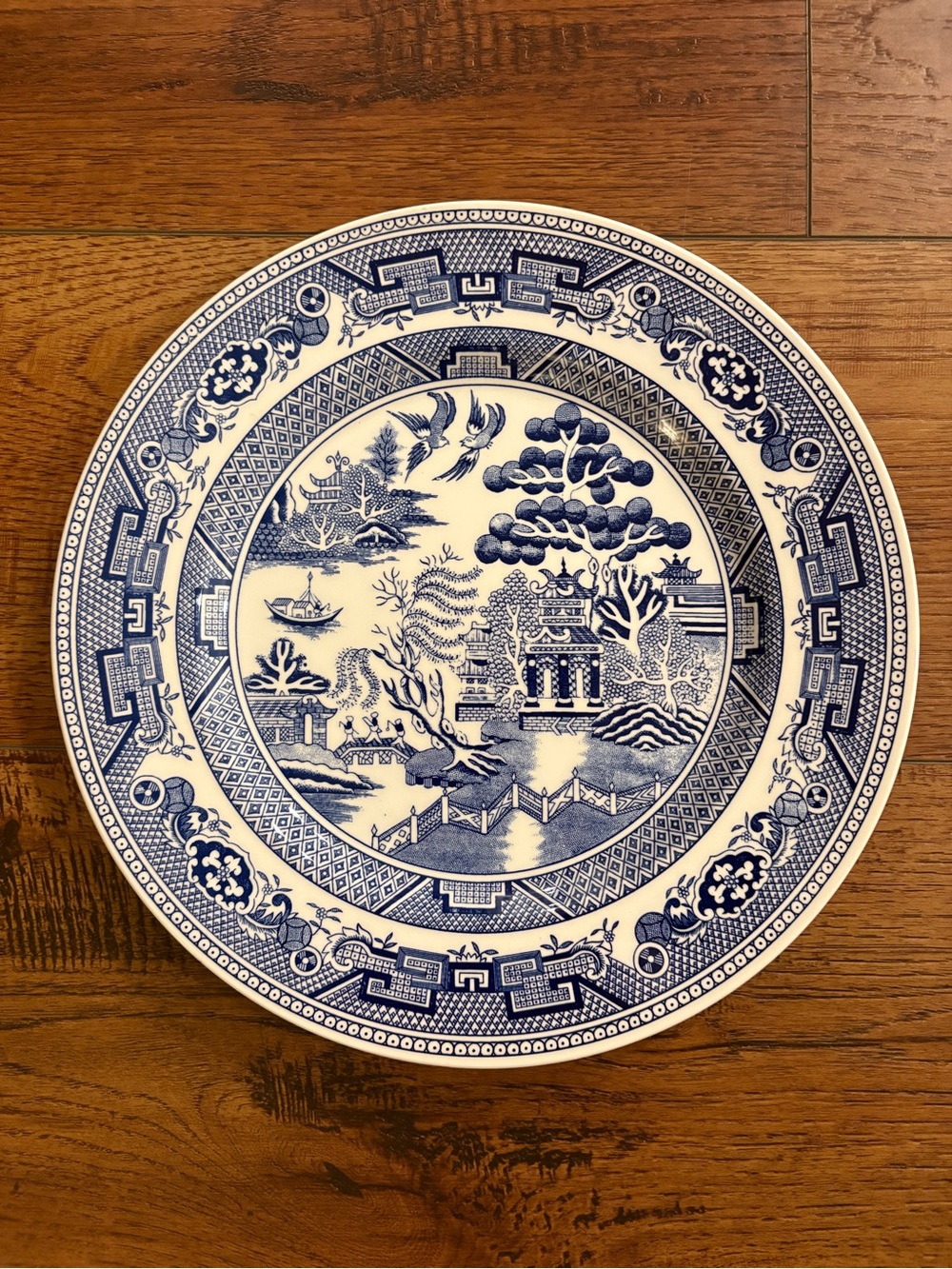 John Tams Blue Willow Set of 2 Dinner Plates 10.75” Made in England